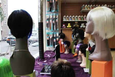 Lady Edna - votre espace beauté : coiffure, onglerie, cosmétiques, mèches 