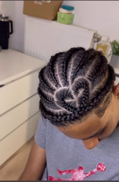 Inesngmhair