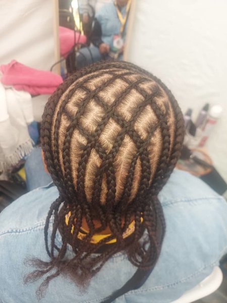 janaf hairstyle