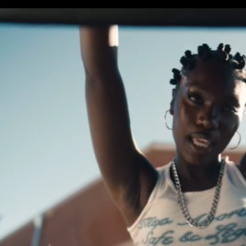 Bantu Knots (ou caca cabri) Doechii