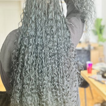 Bohomian braids
