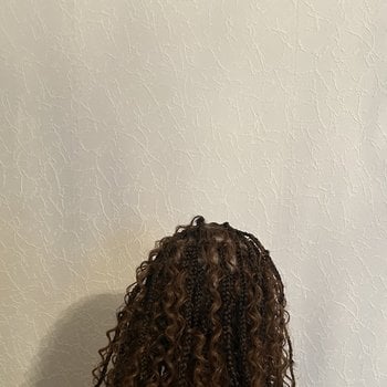 Boho braids court