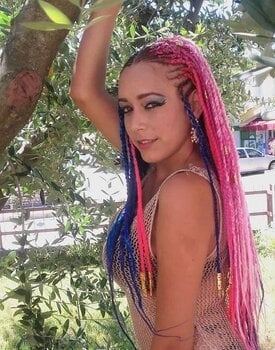 Box braids et demie tête en Fulani braid passe-mèche 