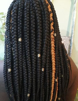 Box Braids mi-dos (moyen) FEMME