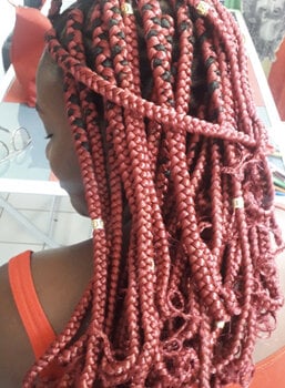 Box Braids mi-dos (moyen) FEMME