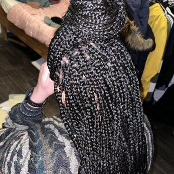Box braids (tresses avec rajouts)