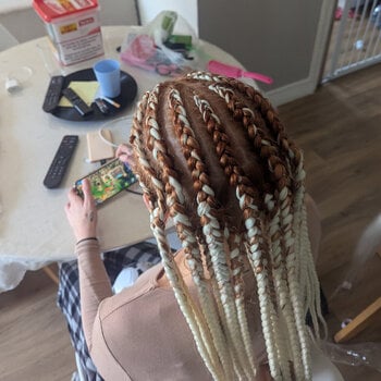 Braids et cornrows