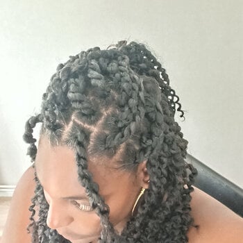 Braids twist