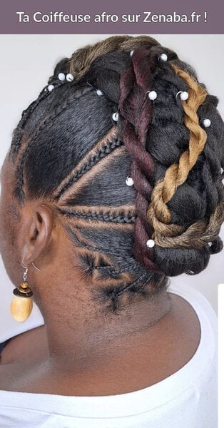 Coiffure de demoiselle d'honneur (mariage)