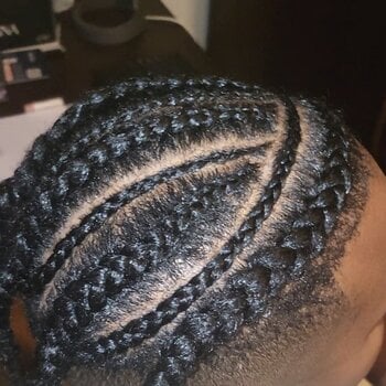 Cornrows sur demi-tête 