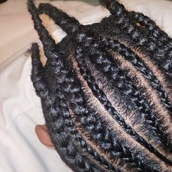 Cornrows sur demi-tête 