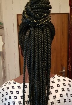 Feed in braids