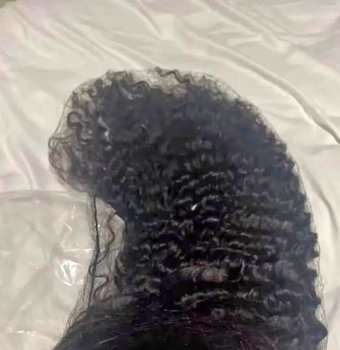 Je vends de très belle perruque brésilienne 100% cheveux humain à petit prix. De 10 à 30 pouces