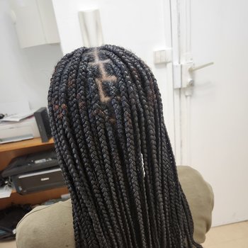 Knotless braids avec boucles
