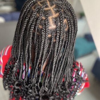 Knotless braids avec boucles