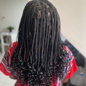 Knotless braids avec boucles