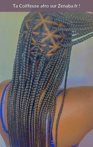 Knotless Braids avec fleur et perles