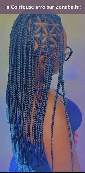 Knotless Braids avec fleur et perles