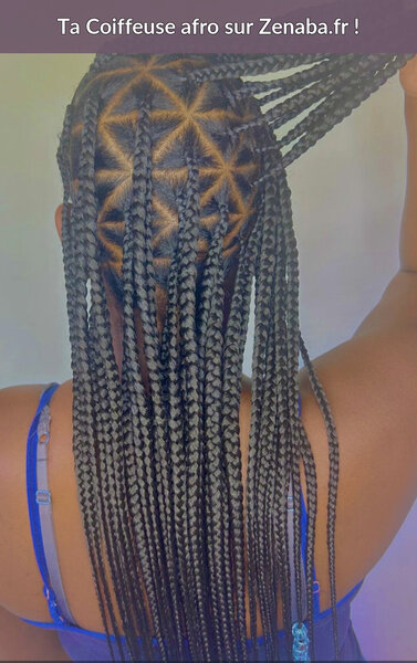Knotless Braids avec fleur et perles