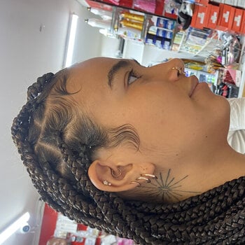 Knotless braids moyens mi-dos