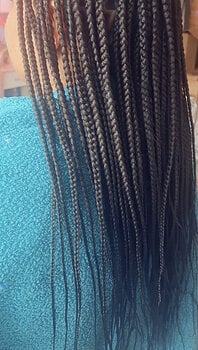 Knotless Braids niveau bas du dos