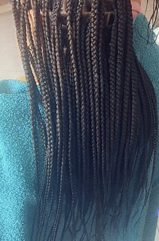 Knotless Braids niveau bas du dos