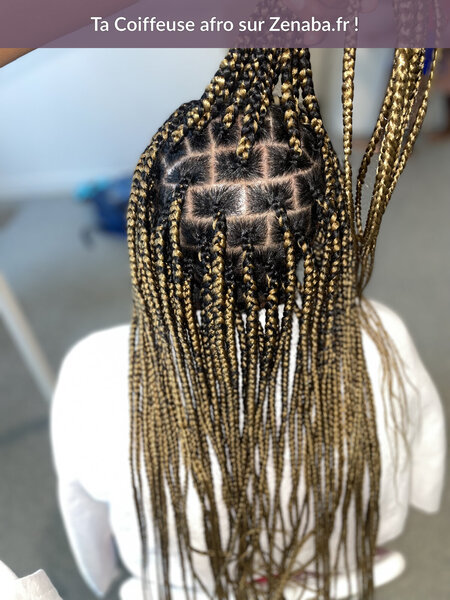 Knotless Braids sur cheveux crépus longs