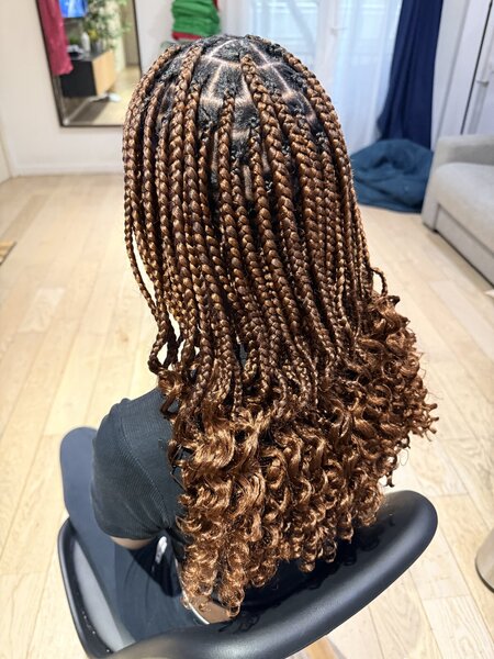 Knotless braids 