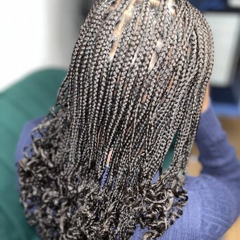 Knotless braids
