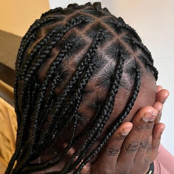 Knotless braids