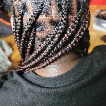 Knotless braids