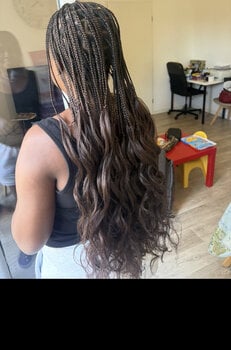 Knotless braids
