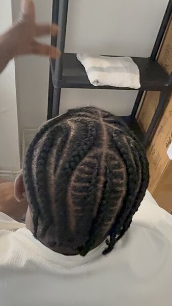 Knotless