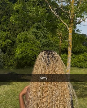 Knotless