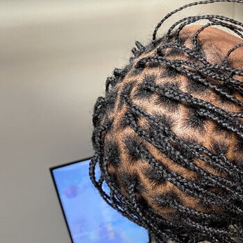 Mini braids sans rajouts 