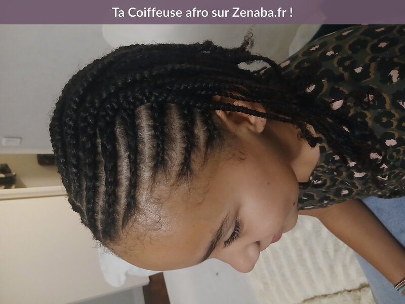 Nattes collées avant / tresses à l'arrière