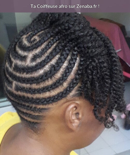 Nattes collées avec design sur cheveux naturels