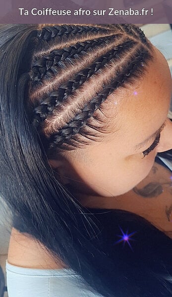 Nattes collées (cornrows) femme