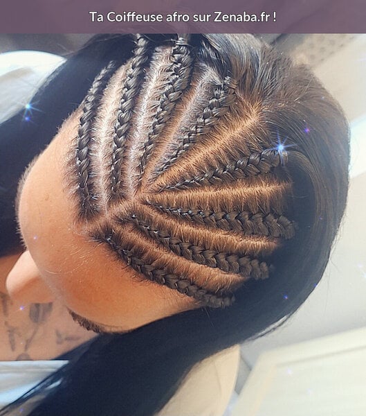 Nattes collées (cornrows) femme