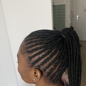 Nattes collées ponytail