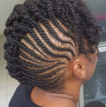 Nattes collées sur cheveux naturels