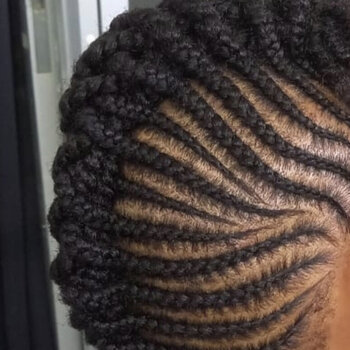 Nattes collées sur cheveux naturels