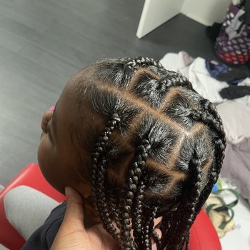 Nattes sur enfant 