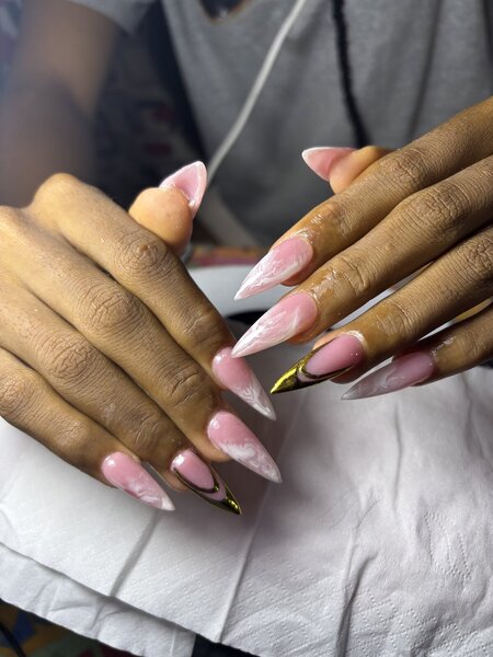 Pose ongles 
