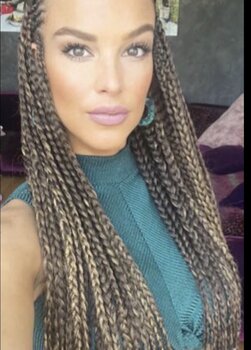 Tresse collée demi tête 