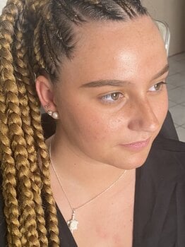 Tresse collée 