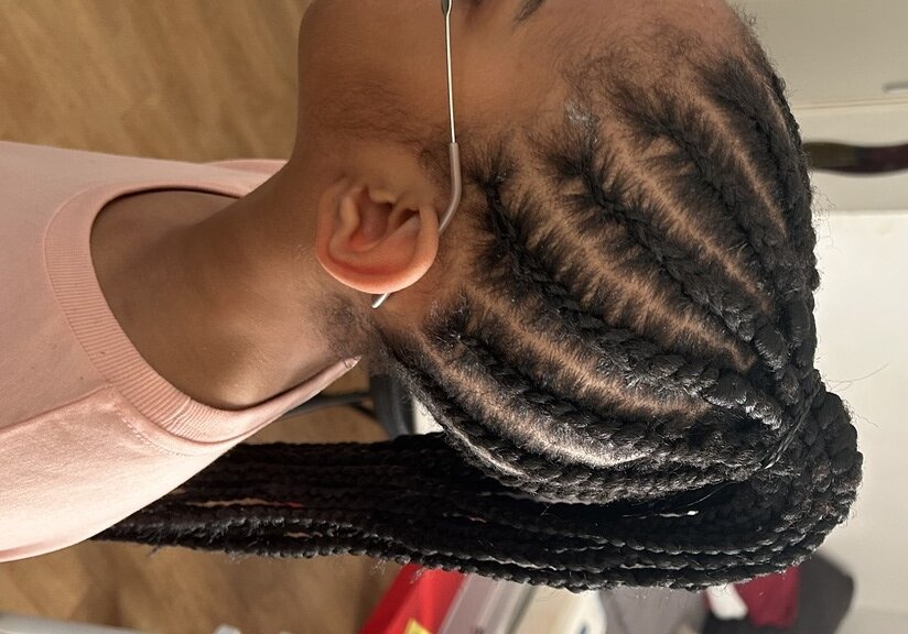 👩🏾 Tresses collées attachées - enfant (Kendra r) - Coiffure Afro sur