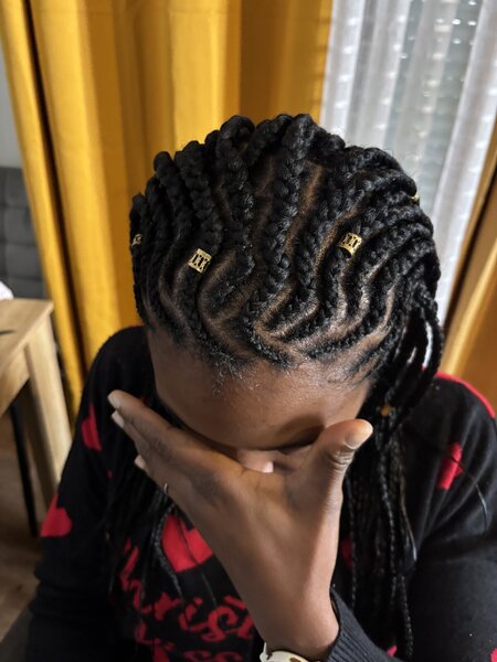 Tresses de tout style , lissage tanin, fabrication perruque sur mesure