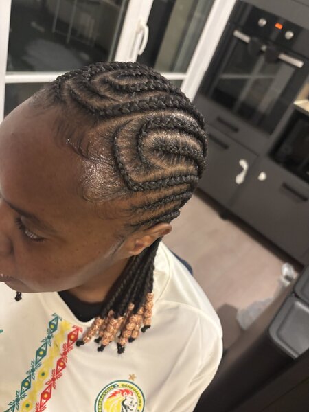 Tresses de tout style , lissage tanin, fabrication perruque sur mesure