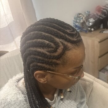 Tresses de tout style , lissage tanin, fabrication perruque sur mesure 